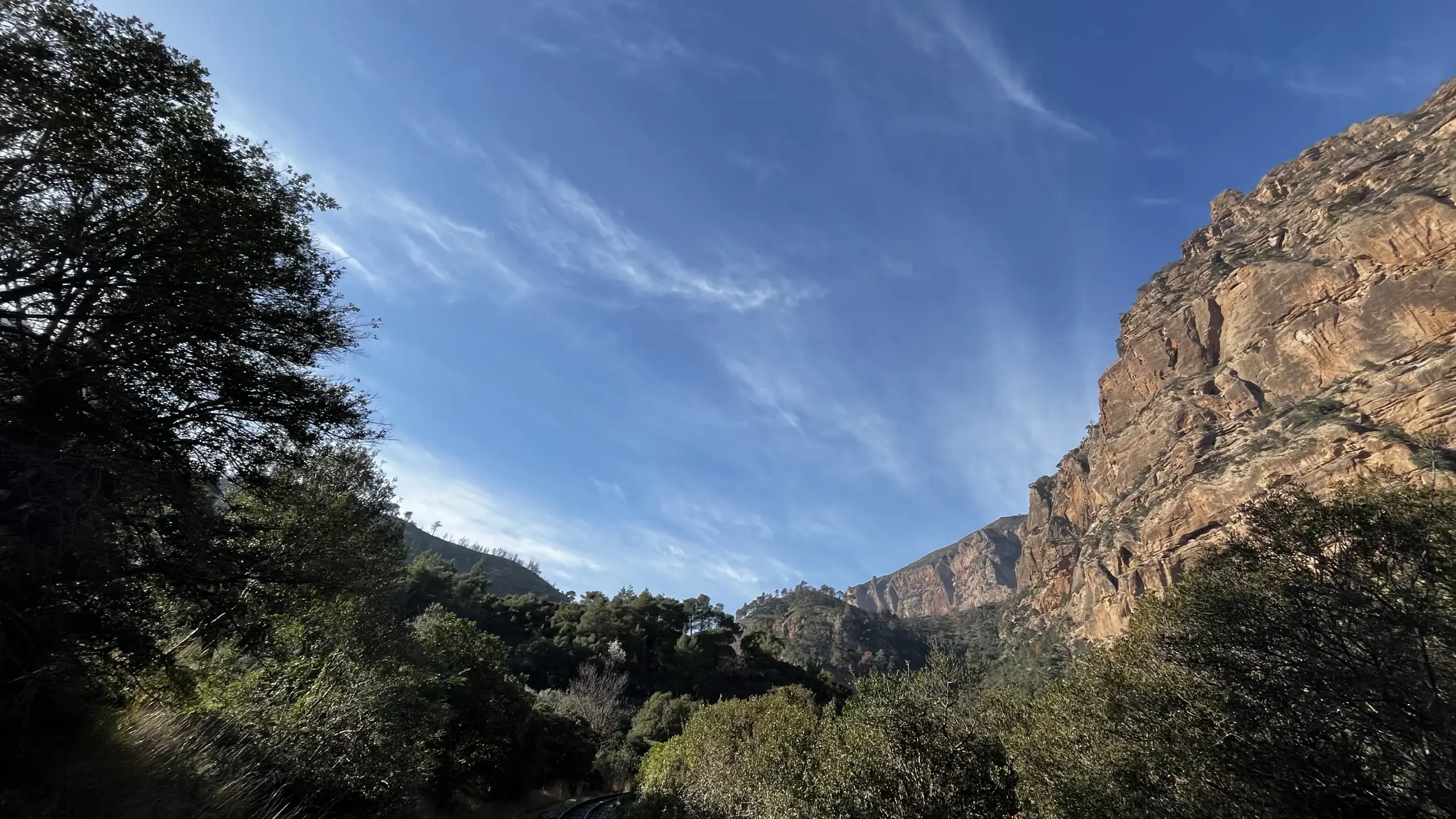 Ατμοσφαιρική εικόνα του τοπίου | Atmospheric landscape image
